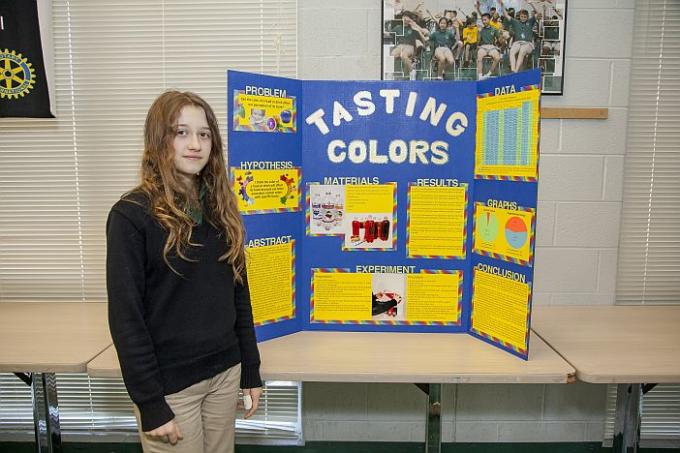 Middle School Students Win Eight Awards At Regional Science Fair 