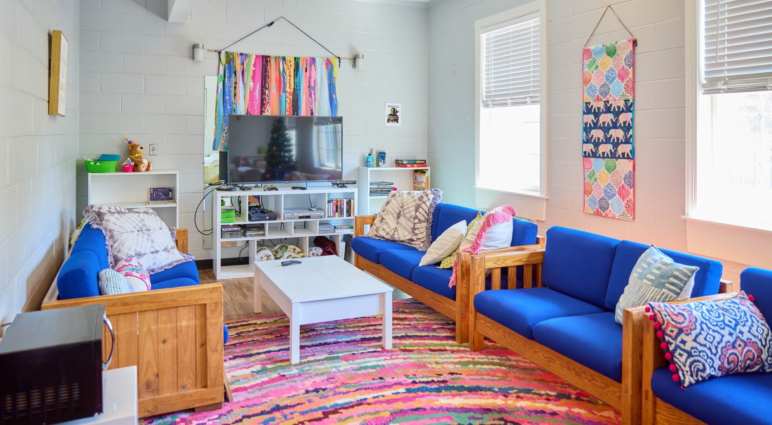A dorm room at R-MA