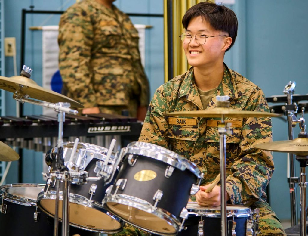 Students engaged in visual arts class at R-MA